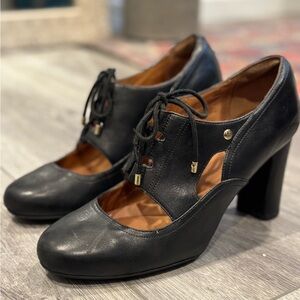 Indigo by Clark’s Leather Lace-up Mary Janes (3” block heel) Womens 7 1/2